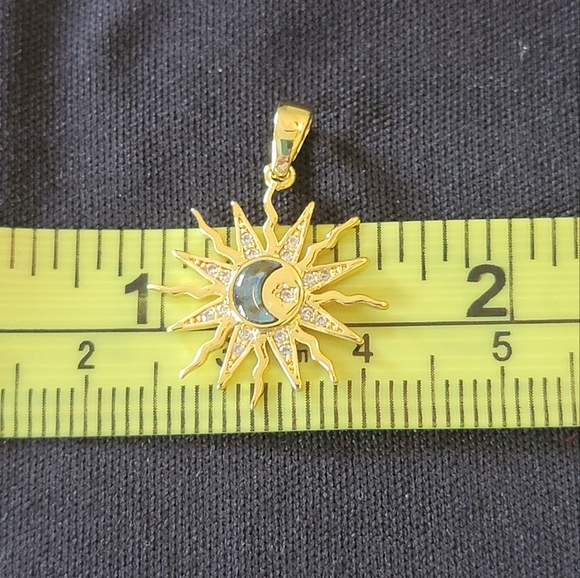 Pendant - Picture 5 of 5